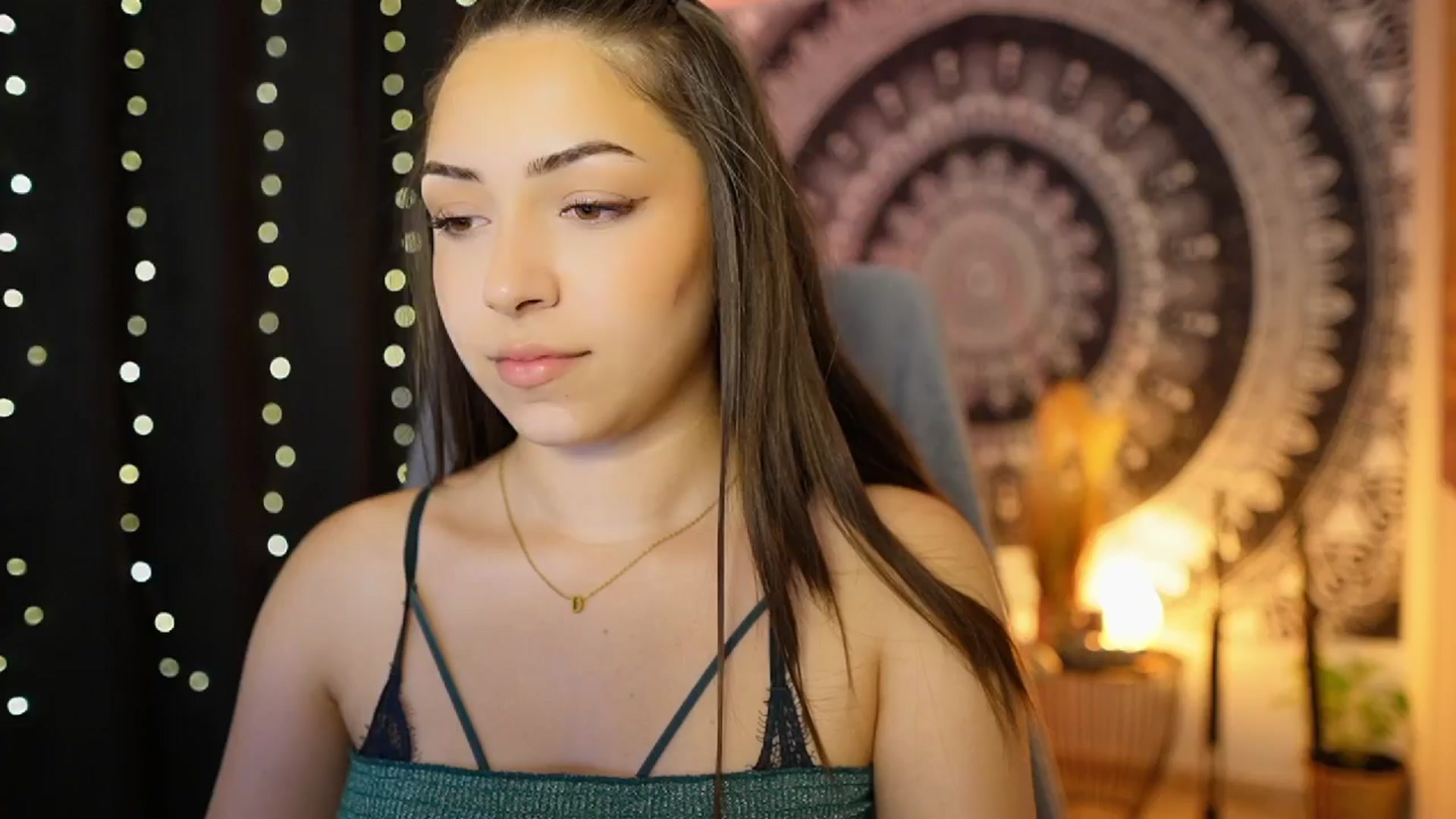 Gallery image thumbnail from Briar__Rose's myfreecams stream on, 06/14/2024, 17:43 image 10 of 20