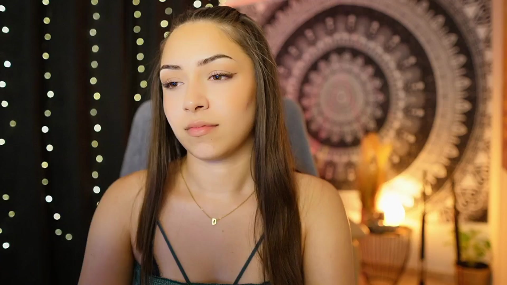 Gallery image thumbnail from Briar__Rose's myfreecams stream on, 06/14/2024, 17:43 image 19 of 20