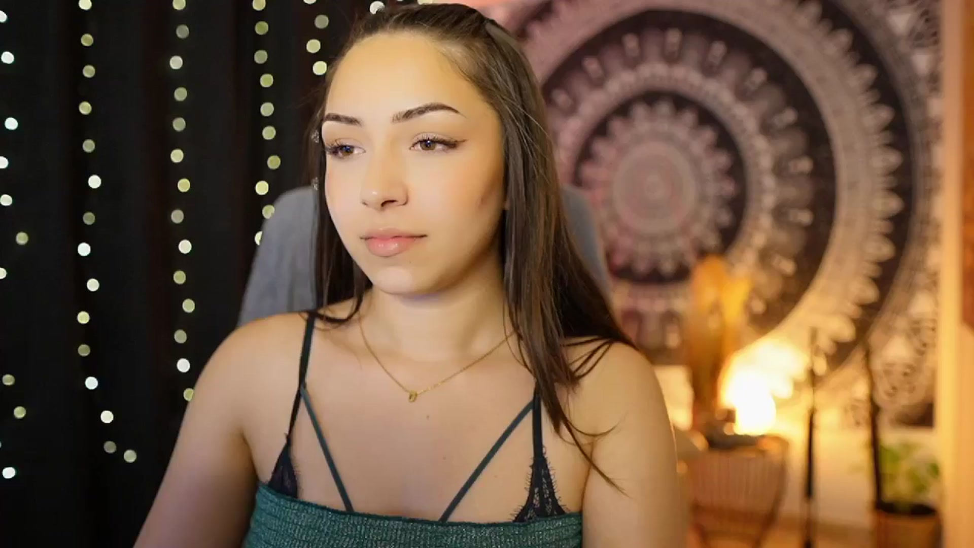 Gallery image thumbnail from Briar__Rose's myfreecams stream on, 06/14/2024, 18:07 image 8 of 20