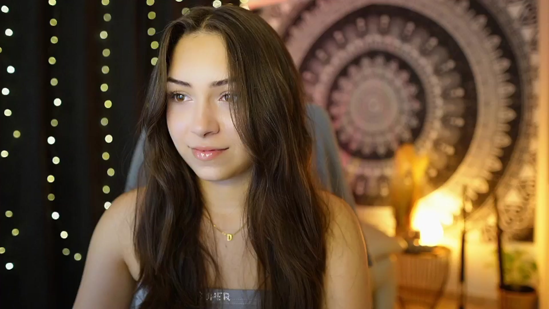 Gallery image thumbnail from Briar__Rose's myfreecams stream on, 06/15/2024, 13:17 image 6 of 20