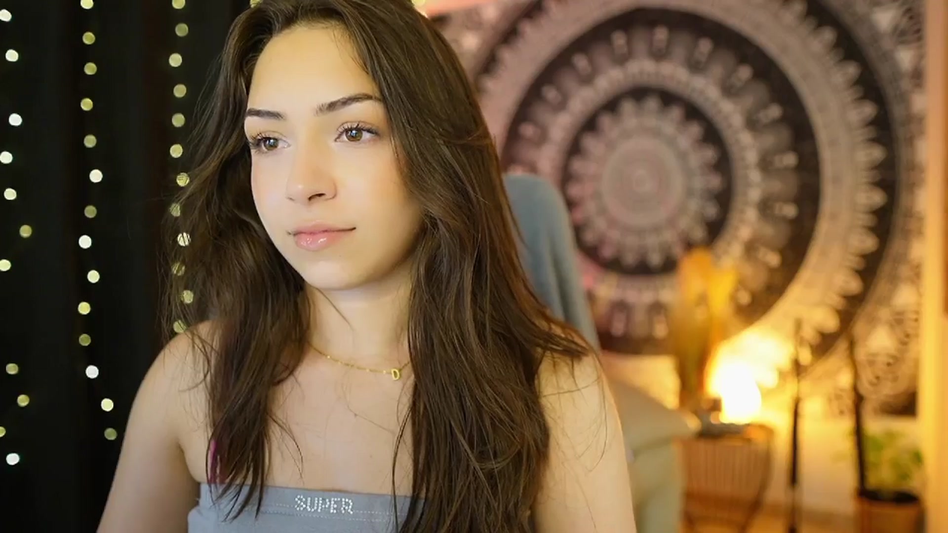 Gallery image thumbnail from Briar__Rose's myfreecams stream on, 06/15/2024, 16:43 image 16 of 20