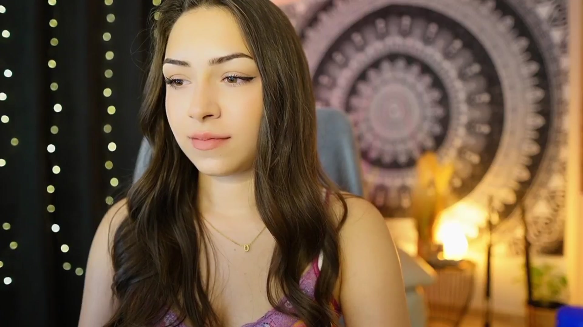 Gallery image thumbnail from Briar__Rose's myfreecams stream on, 06/17/2024, 13:56 image 8 of 20