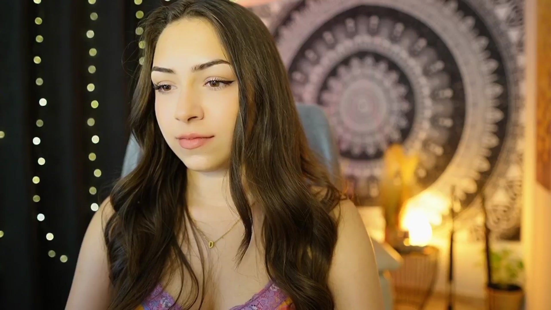 Gallery image thumbnail from Briar__Rose's myfreecams stream on, 06/17/2024, 13:56 image 18 of 20