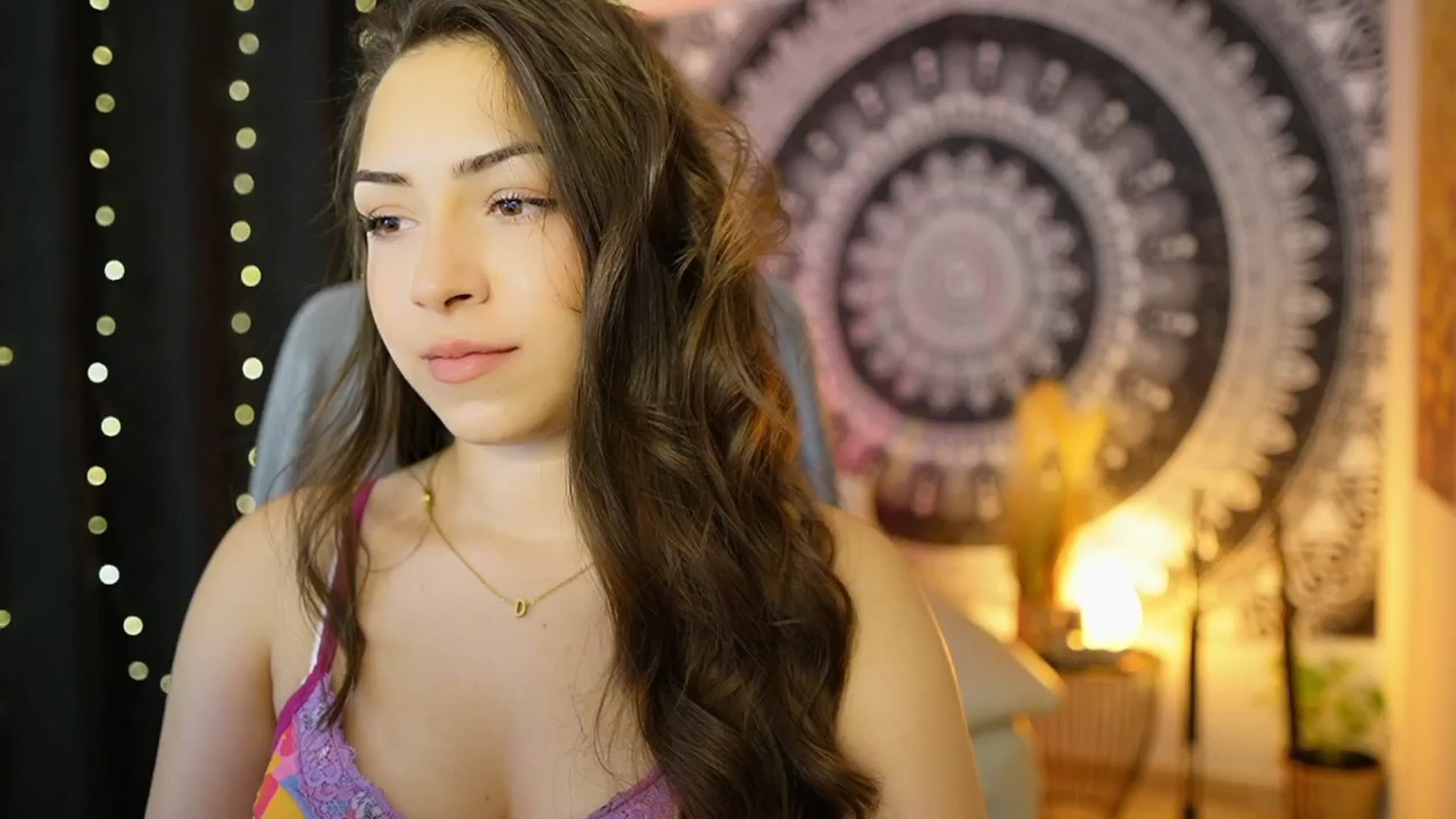 Gallery image thumbnail from Briar__Rose's myfreecams stream on, 06/17/2024, 14:42 image 18 of 20