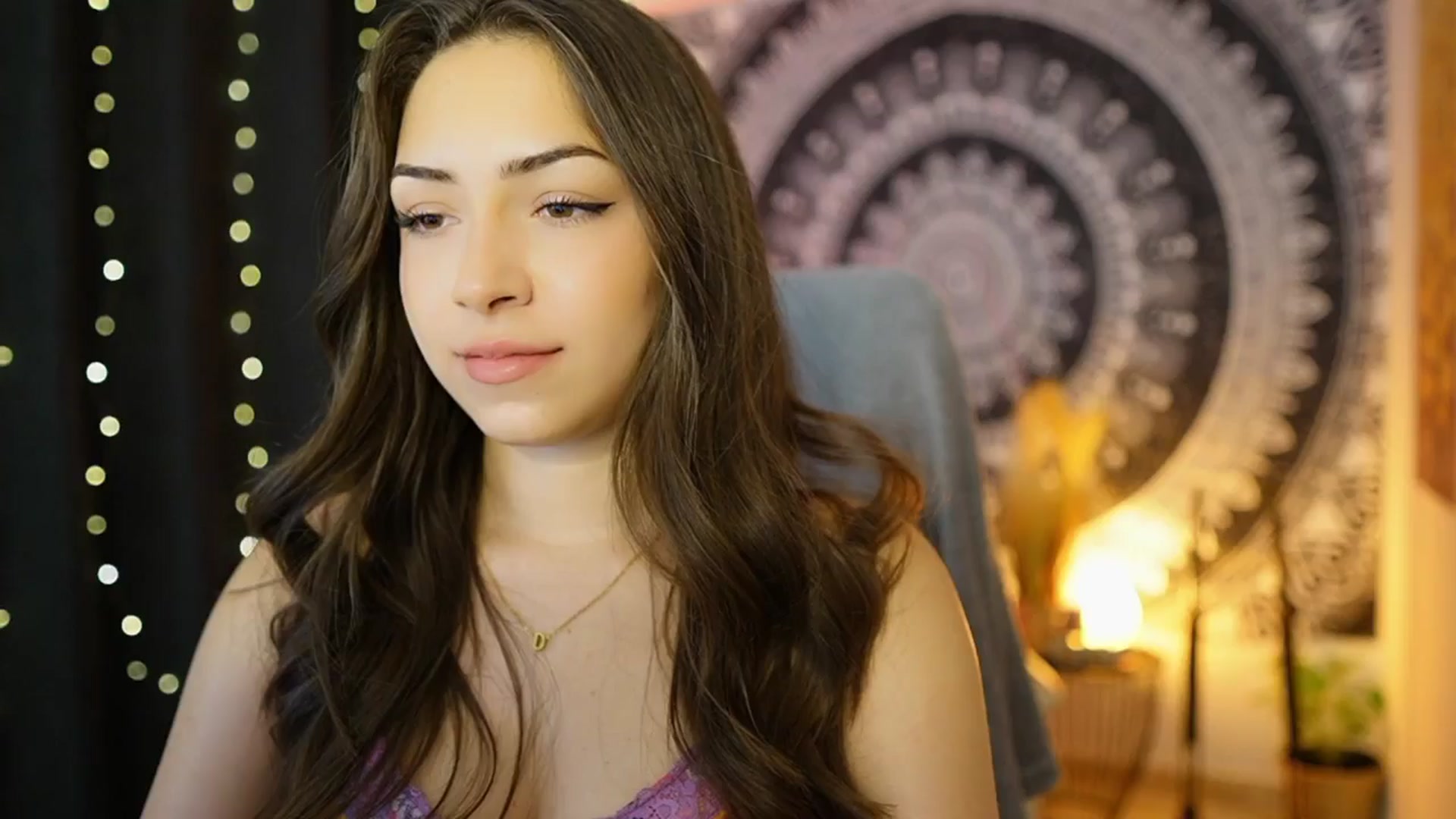 Gallery image thumbnail from Briar__Rose's myfreecams stream on, 06/17/2024, 14:42 image 8 of 20