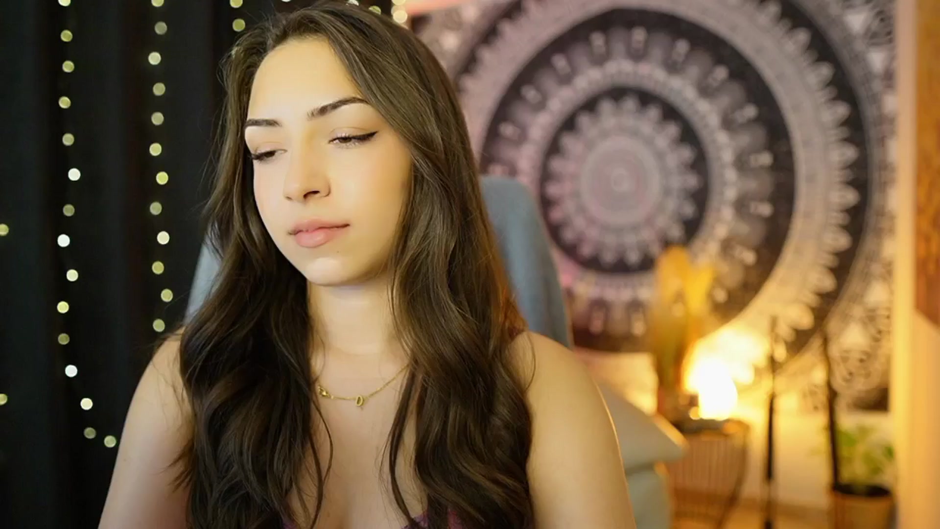 Gallery image thumbnail from Briar__Rose's myfreecams stream on, 06/17/2024, 17:56 image 7 of 20