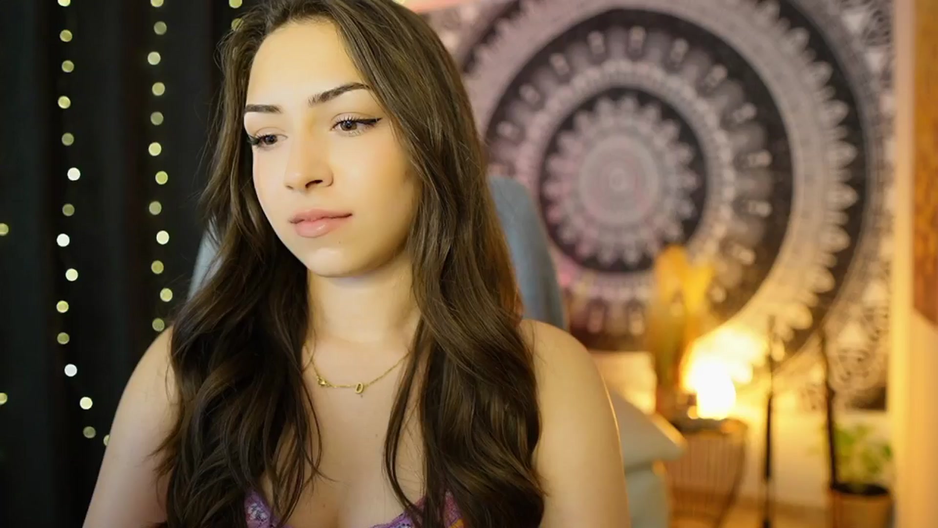 Gallery image thumbnail from Briar__Rose's myfreecams stream on, 06/17/2024, 17:56 image 2 of 20
