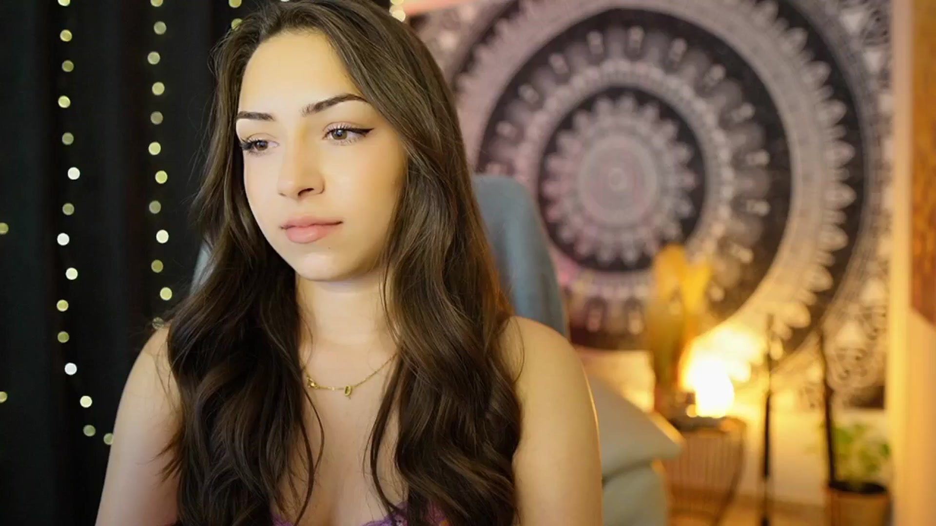 Gallery image thumbnail from Briar__Rose's myfreecams stream on, 06/17/2024, 17:56 image 5 of 20