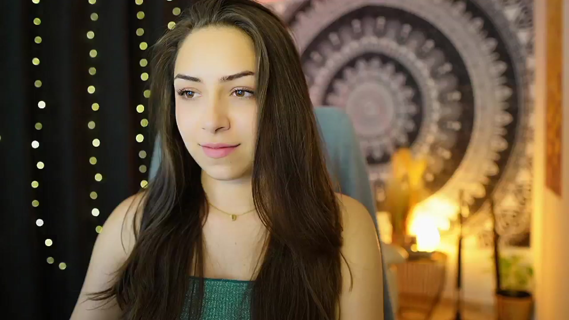 Gallery image thumbnail from Briar__Rose's myfreecams stream on, 06/19/2024, 16:29 image 2 of 20