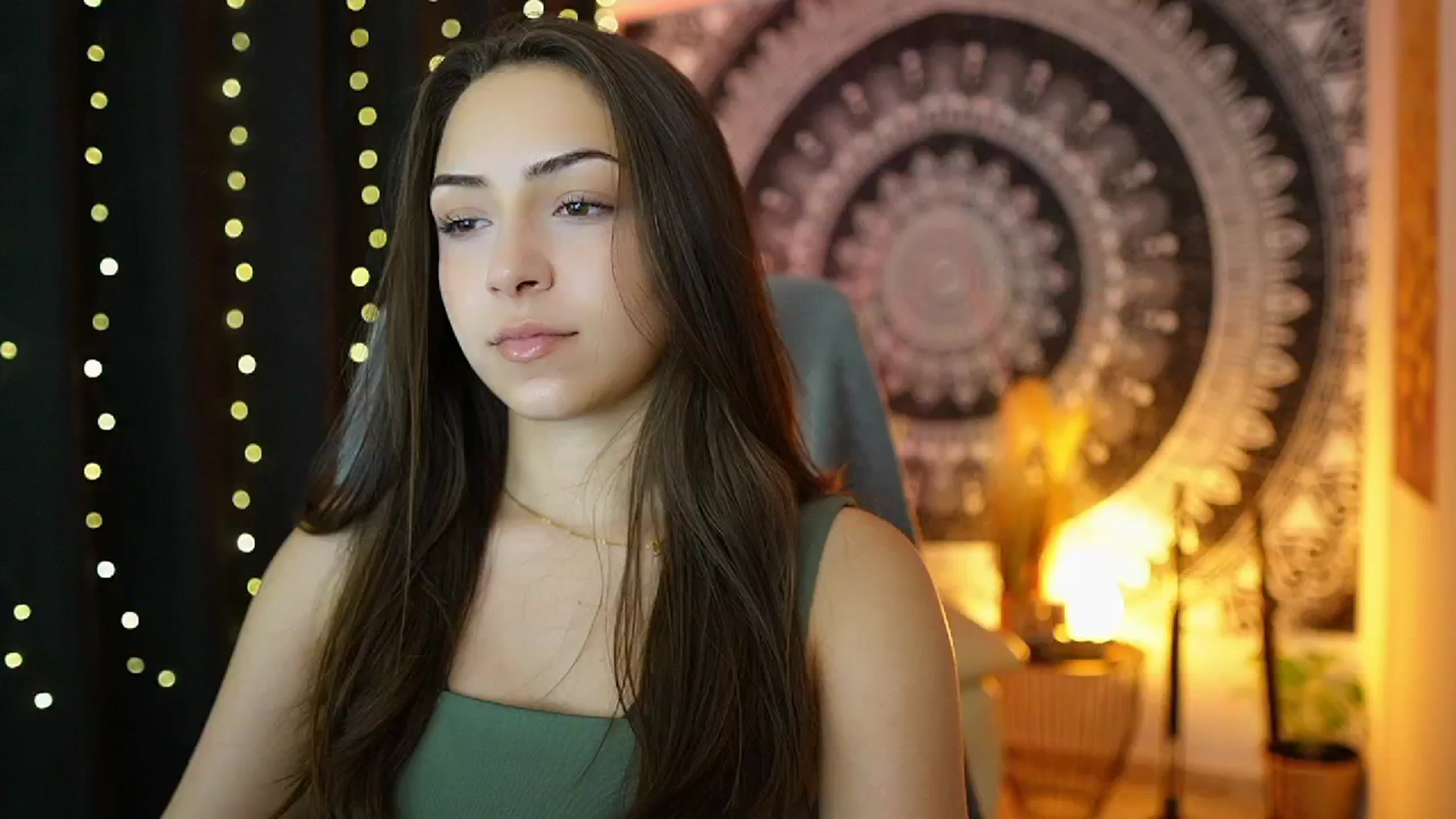Gallery image thumbnail from Briar__Rose's myfreecams stream on, 06/20/2024, 14:14 image 17 of 20