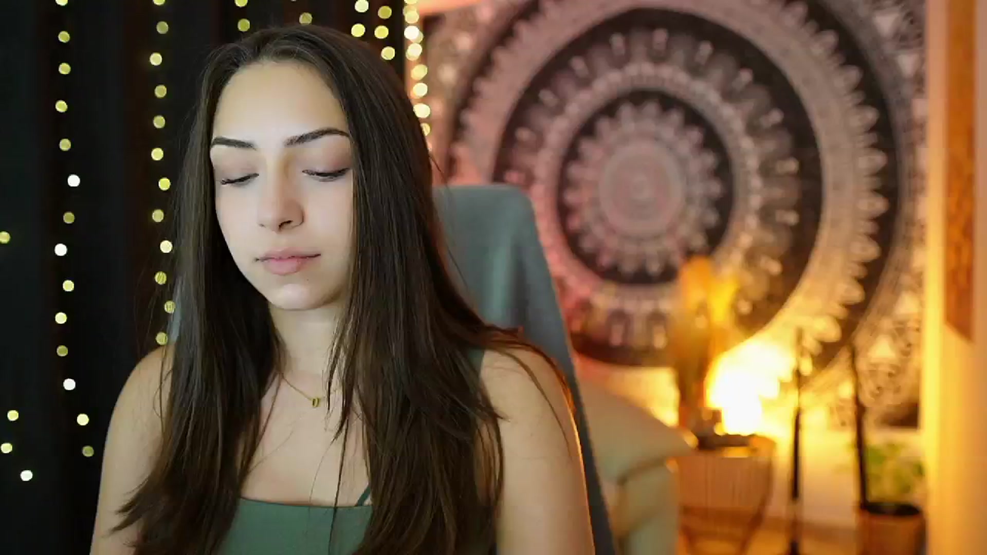 Gallery image thumbnail from Briar__Rose's myfreecams stream on, 06/20/2024, 14:14 image 1 of 20