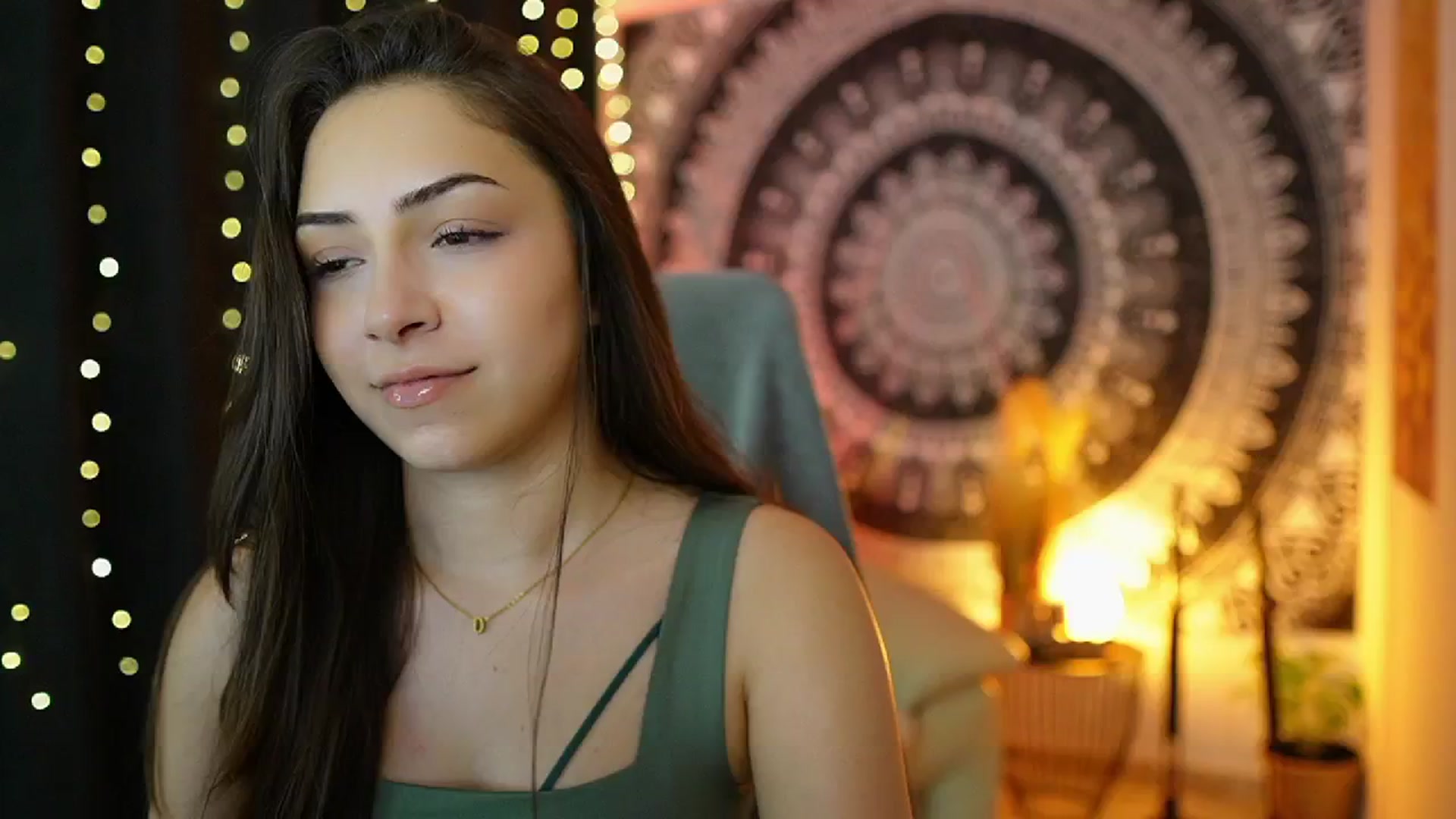 Gallery image thumbnail from Briar__Rose's myfreecams stream on, 06/20/2024, 14:14 image 11 of 20