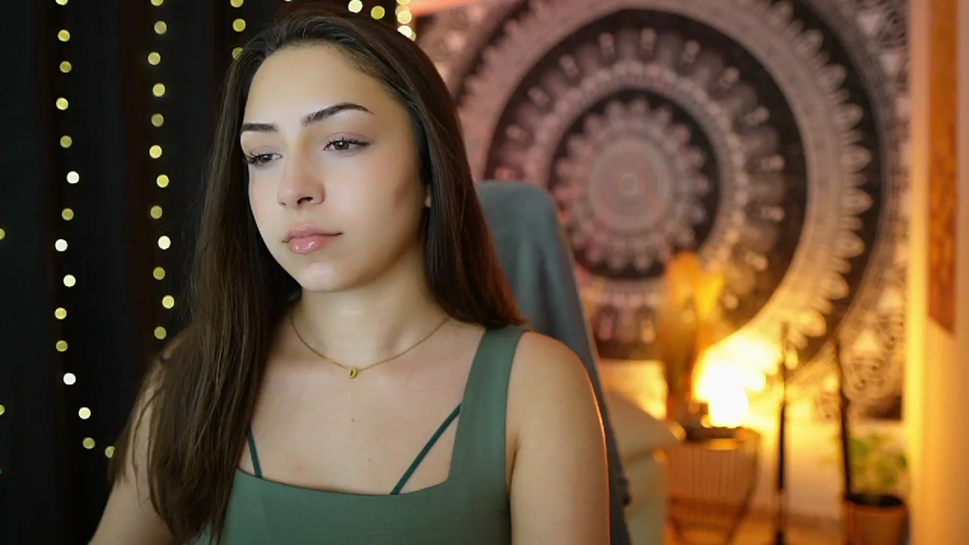 Gallery image thumbnail from Briar__Rose's myfreecams stream on, 06/20/2024, 15:11 image 17 of 20