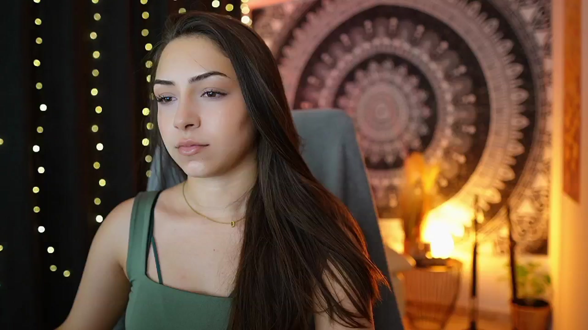 Gallery image thumbnail from Briar__Rose's myfreecams stream on, 06/20/2024, 15:11 image 7 of 20