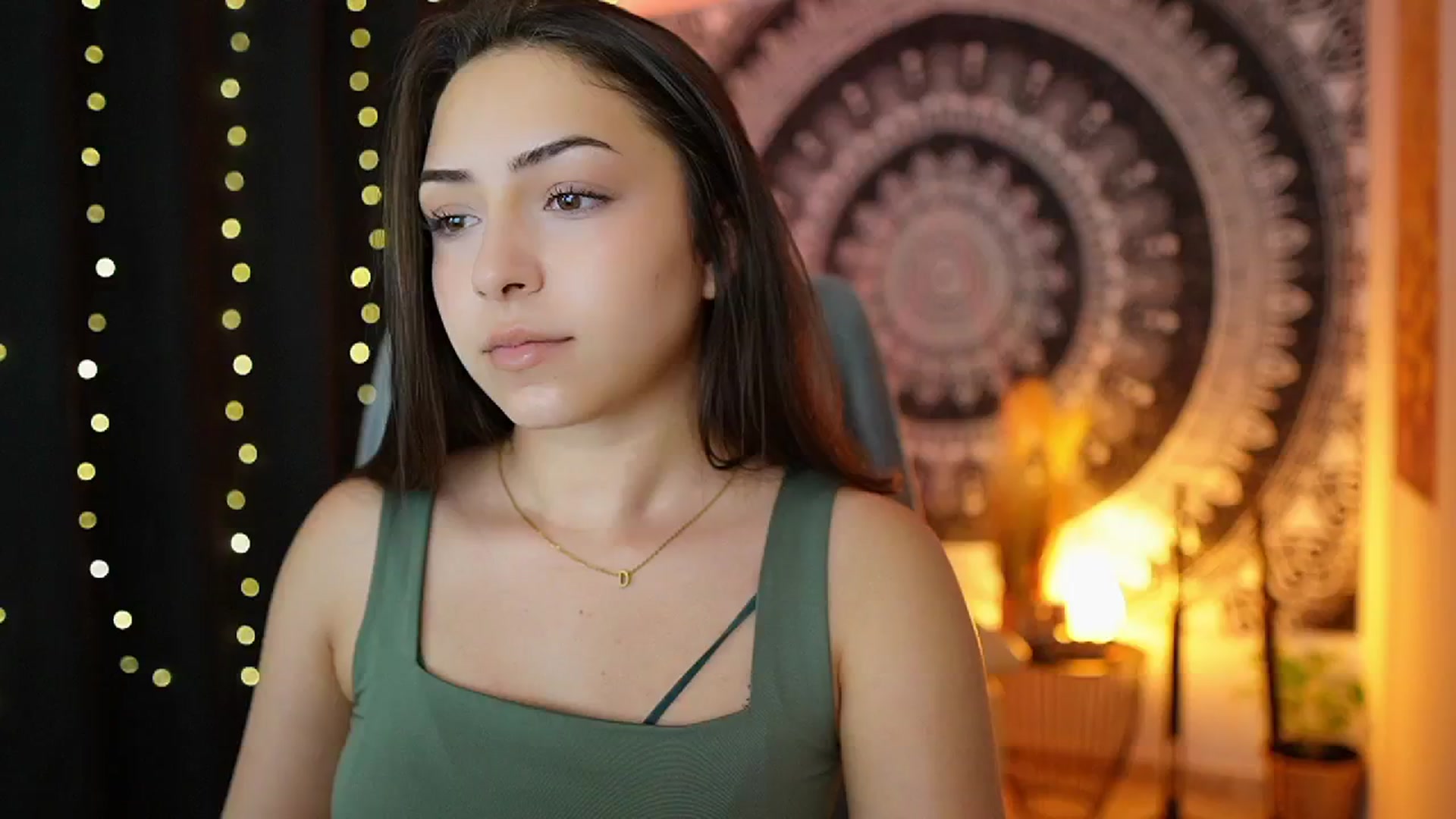 Gallery image thumbnail from Briar__Rose's myfreecams stream on, 06/20/2024, 15:53 image 15 of 20
