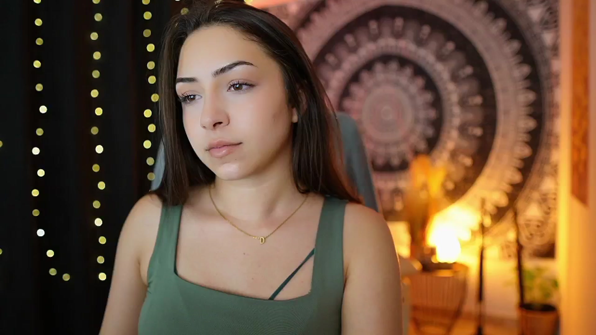 Gallery image thumbnail from Briar__Rose's myfreecams stream on, 06/20/2024, 15:53 image 10 of 20