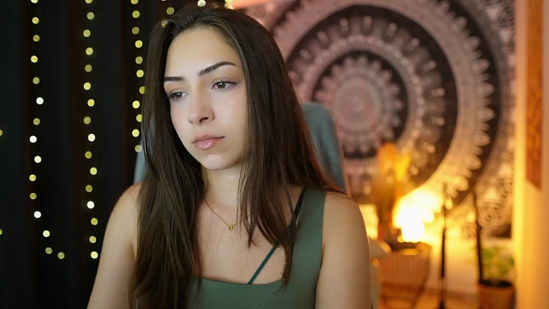 Gallery image thumbnail from Briar__Rose's myfreecams stream on, 06/20/2024, 16:44 image 18 of 20