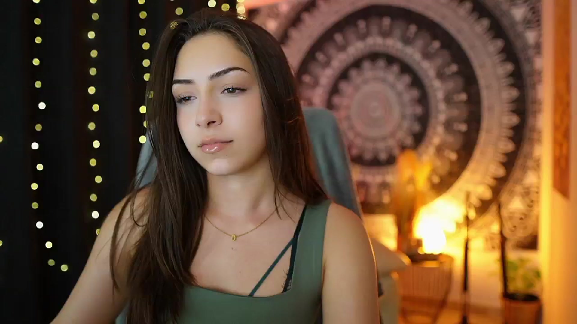 Gallery image thumbnail from Briar__Rose's myfreecams stream on, 06/20/2024, 16:44 image 2 of 20