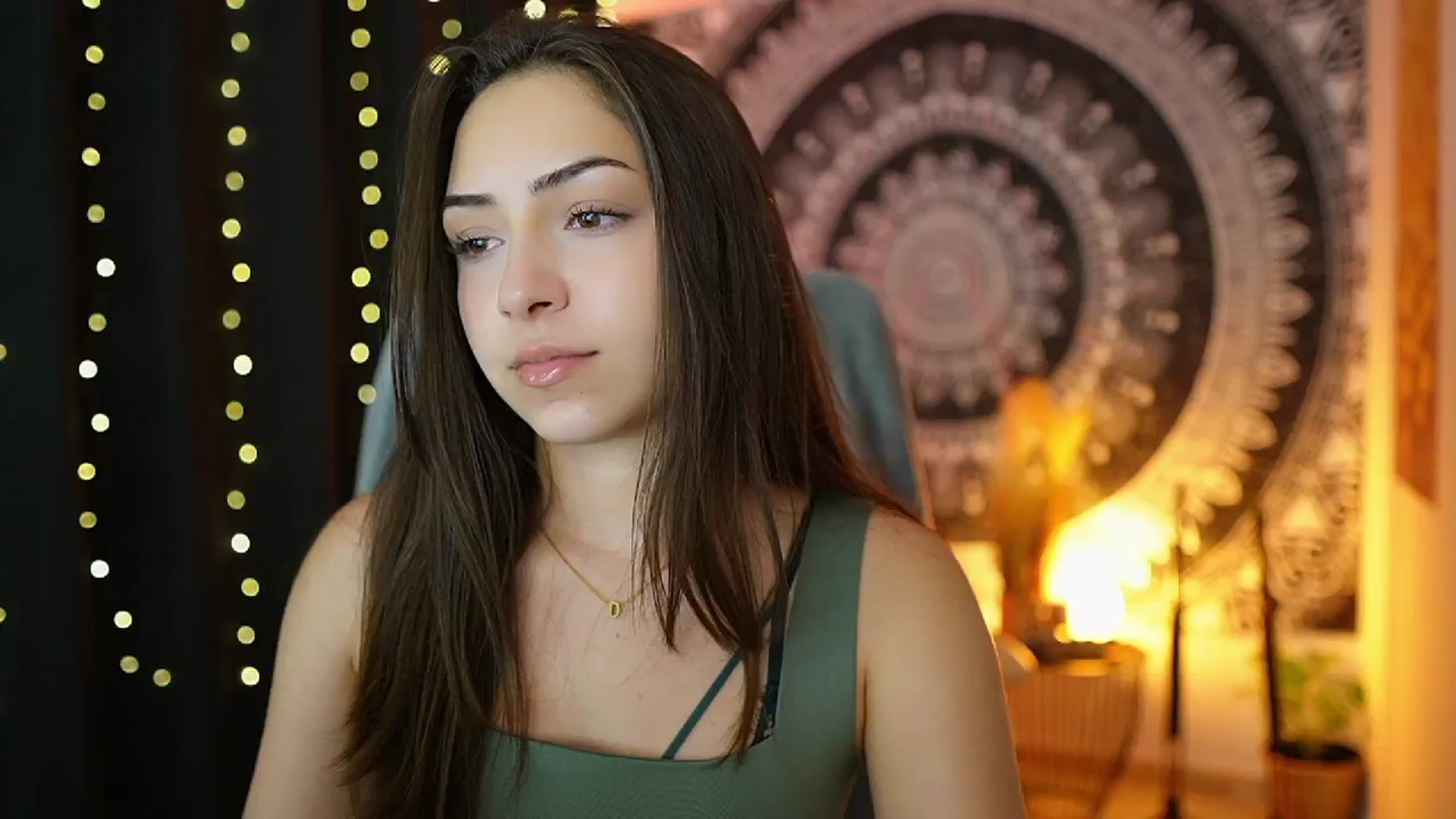 Gallery image thumbnail from Briar__Rose's myfreecams stream on, 06/20/2024, 16:44 image 13 of 20