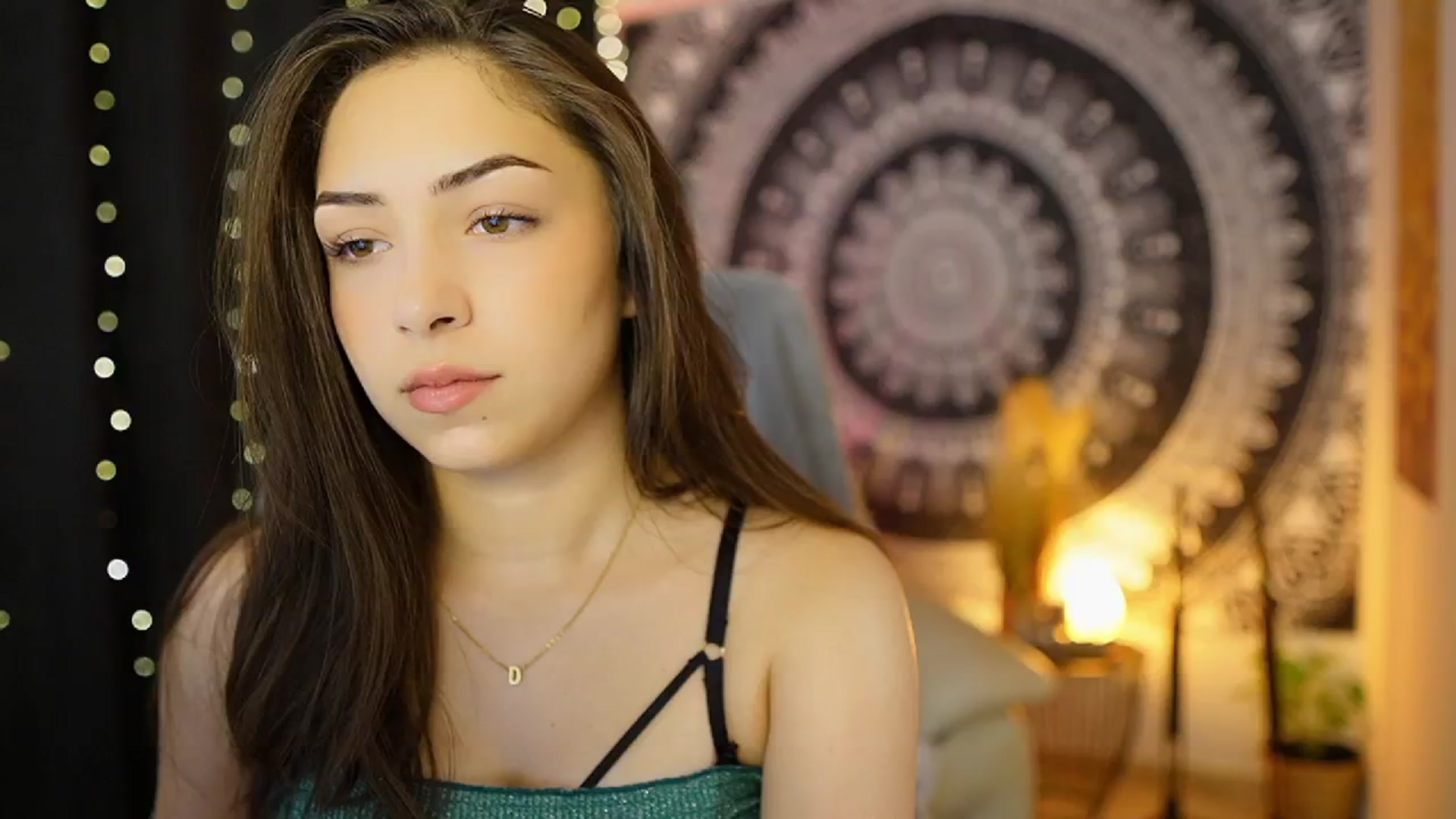 Gallery image thumbnail from Briar__Rose's myfreecams stream on, 06/21/2024, 13:50 image 8 of 20