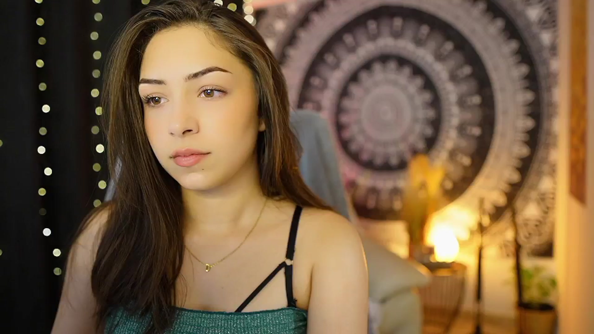 Gallery image thumbnail from Briar__Rose's myfreecams stream on, 06/21/2024, 13:50 image 4 of 20