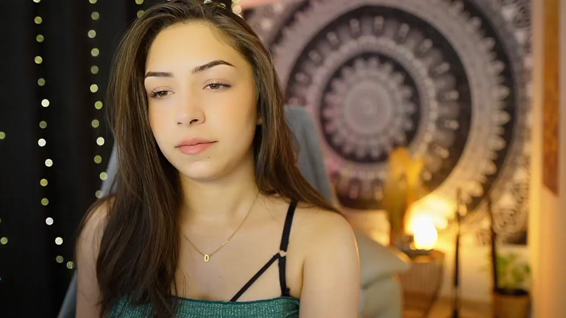 Gallery image thumbnail from Briar__Rose's myfreecams stream on, 06/21/2024, 13:50 image 9 of 20