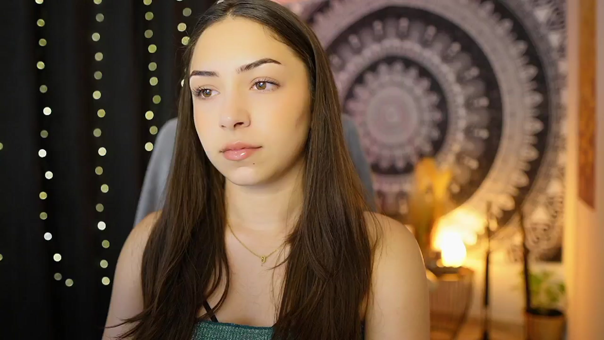 Gallery image thumbnail from Briar__Rose's myfreecams stream on, 06/21/2024, 15:37 image 6 of 20