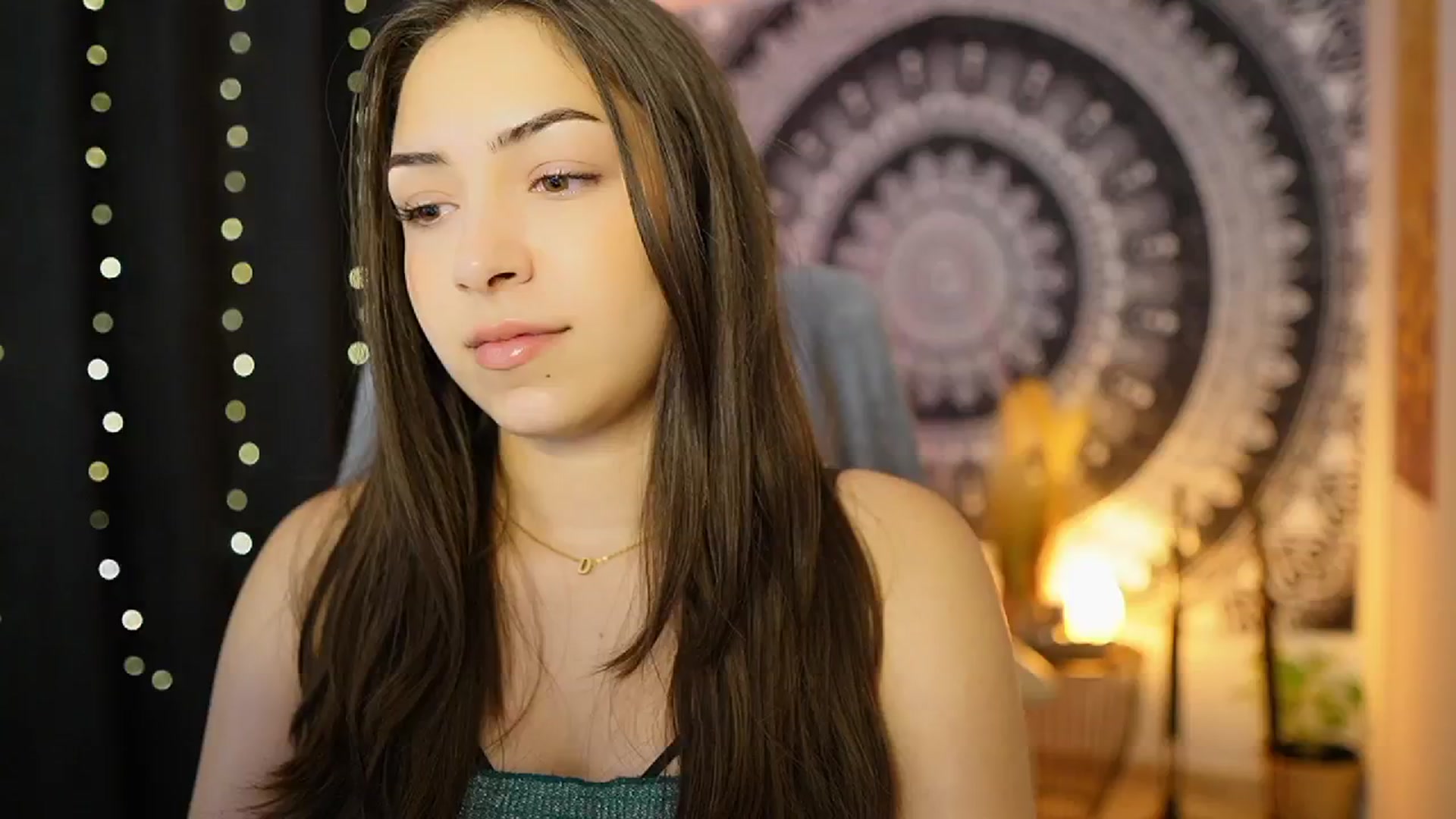Gallery image thumbnail from Briar__Rose's myfreecams stream on, 06/21/2024, 16:36 image 14 of 20