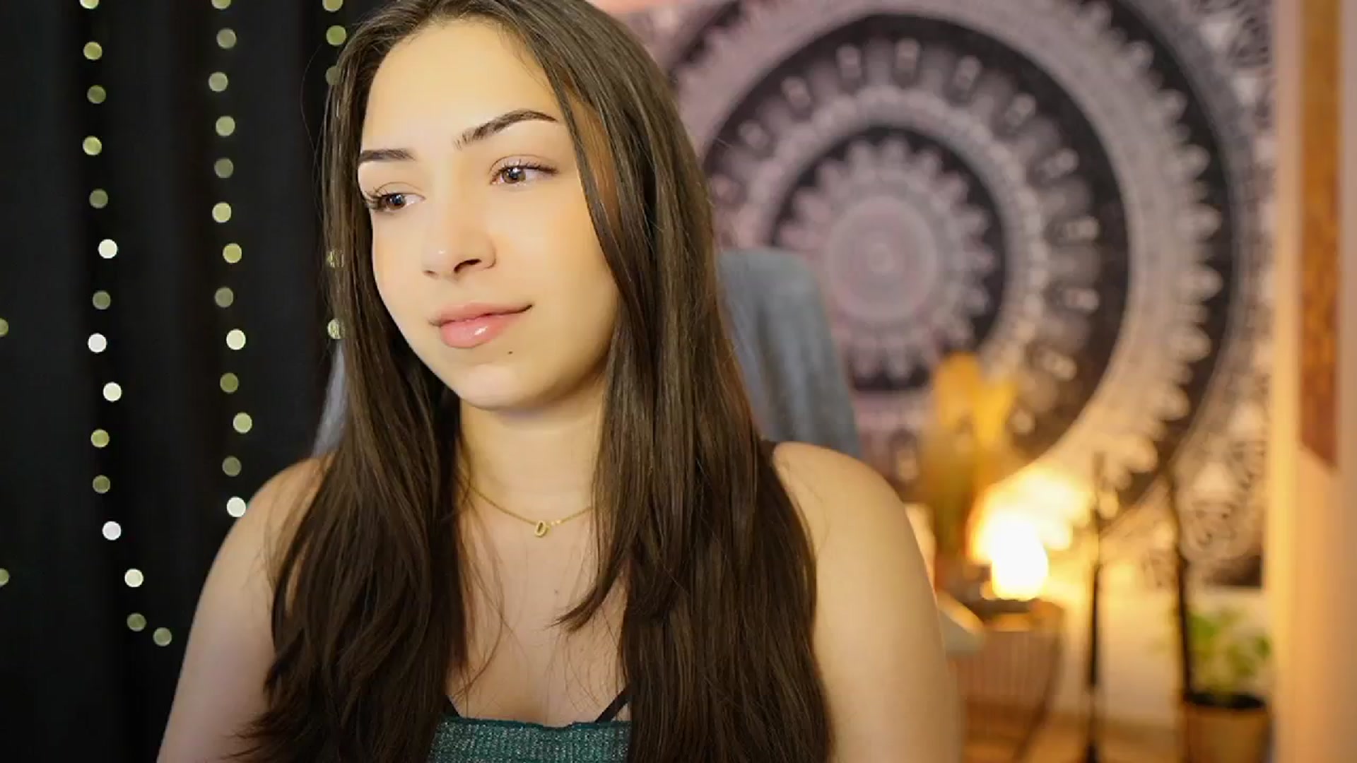 Gallery image thumbnail from Briar__Rose's myfreecams stream on, 06/21/2024, 16:36 image 13 of 20