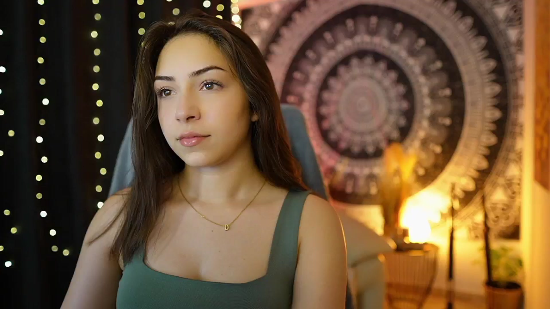 Gallery image thumbnail from Briar__Rose's myfreecams stream on, 06/25/2024, 13:42 image 9 of 20
