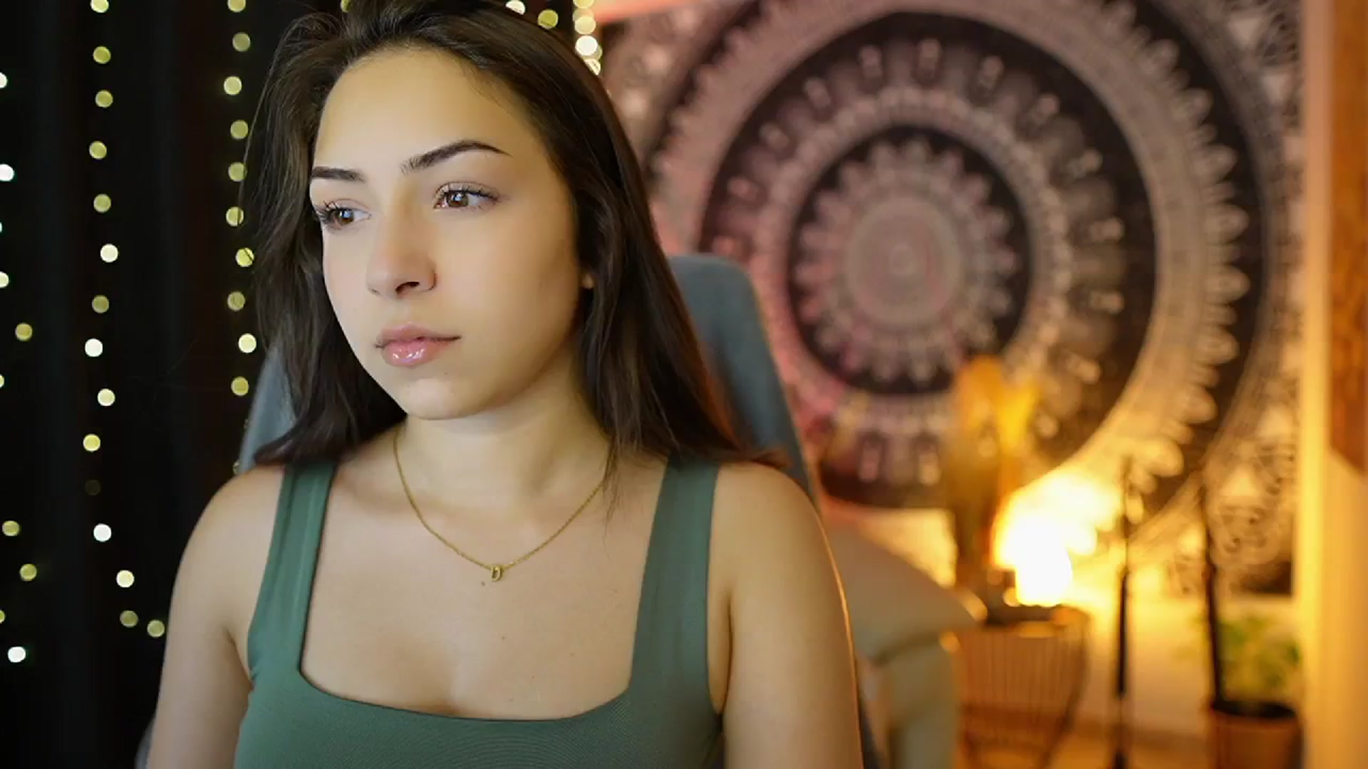Gallery image thumbnail from Briar__Rose's myfreecams stream on, 06/25/2024, 13:42 image 3 of 20