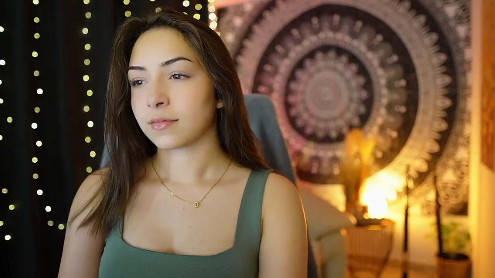 Gallery image thumbnail from Briar__Rose's myfreecams stream on, 06/25/2024, 13:42 image 8 of 20