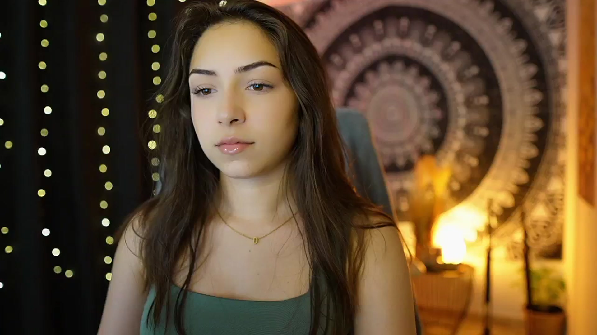 Gallery image thumbnail from Briar__Rose's myfreecams stream on, 06/25/2024, 15:35 image 7 of 20