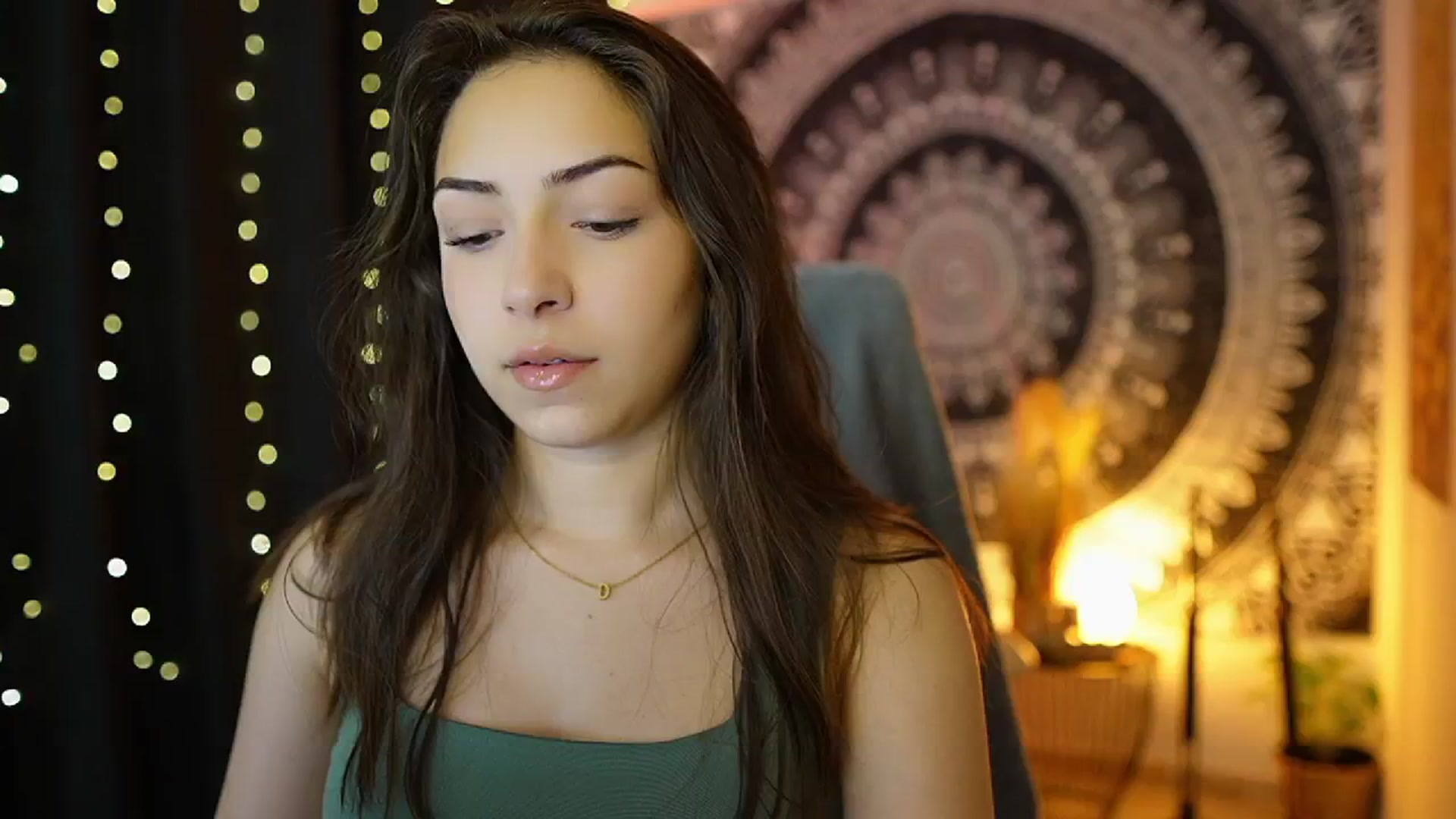 Gallery image thumbnail from Briar__Rose's myfreecams stream on, 06/25/2024, 15:35 image 9 of 20