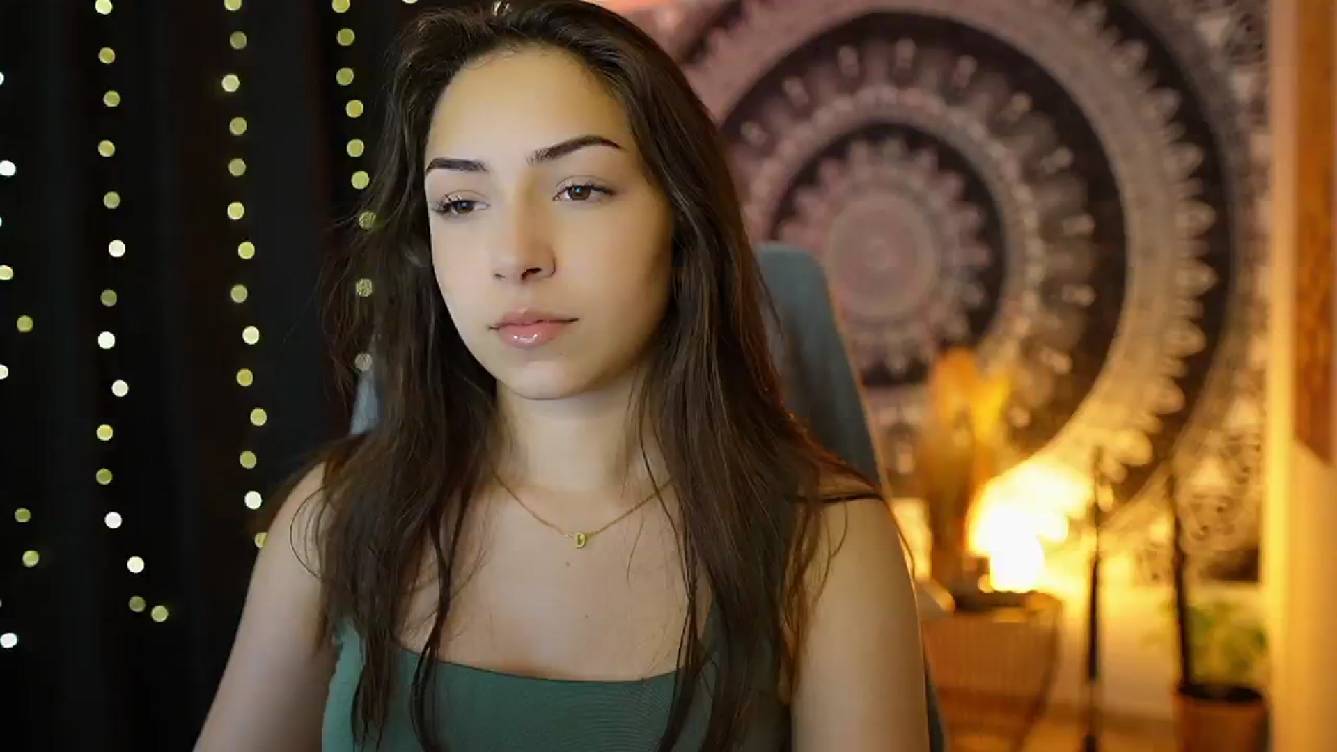 Gallery image thumbnail from Briar__Rose's myfreecams stream on, 06/25/2024, 15:35 image 4 of 20