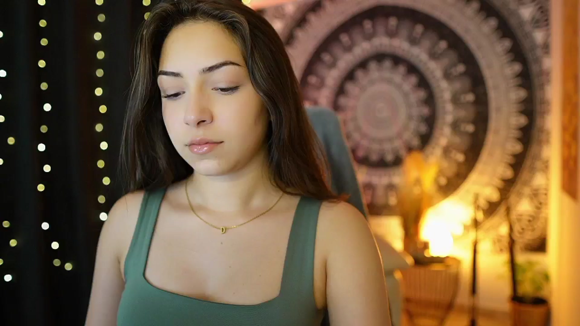 Gallery image thumbnail from Briar__Rose's myfreecams stream on, 06/25/2024, 15:35 image 15 of 20