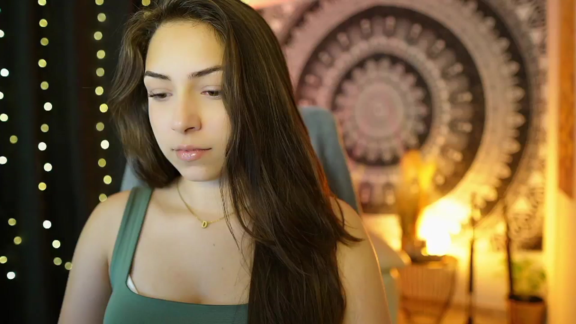 Gallery image thumbnail from Briar__Rose's myfreecams stream on, 06/25/2024, 16:38 image 6 of 20