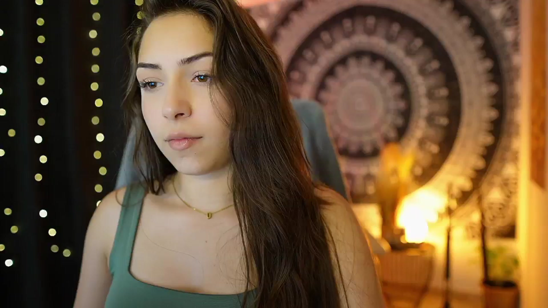 Gallery image thumbnail from Briar__Rose's myfreecams stream on, 06/25/2024, 17:40 image 6 of 20