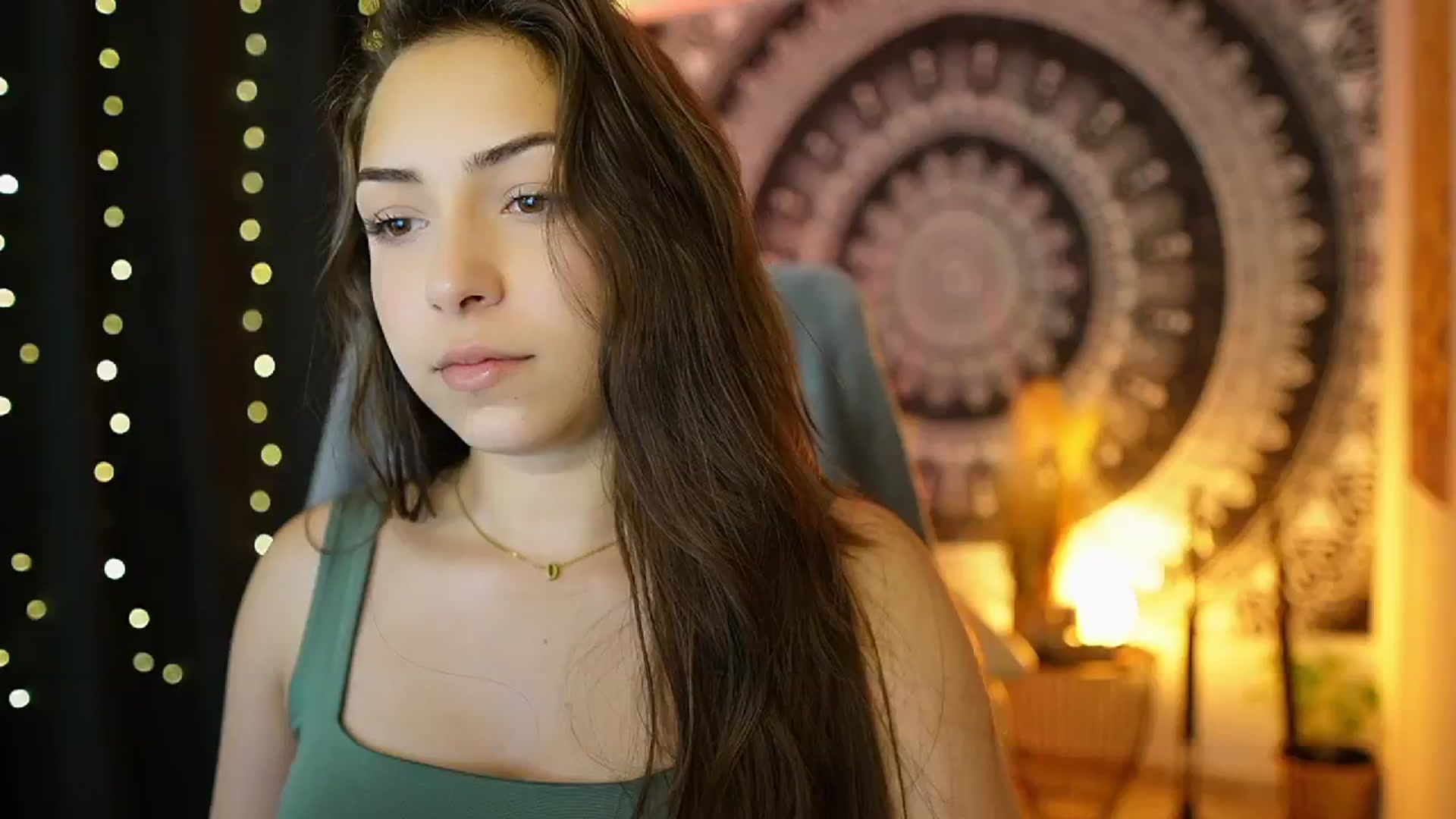 Gallery image thumbnail from Briar__Rose's myfreecams stream on, 06/25/2024, 17:40 image 9 of 20