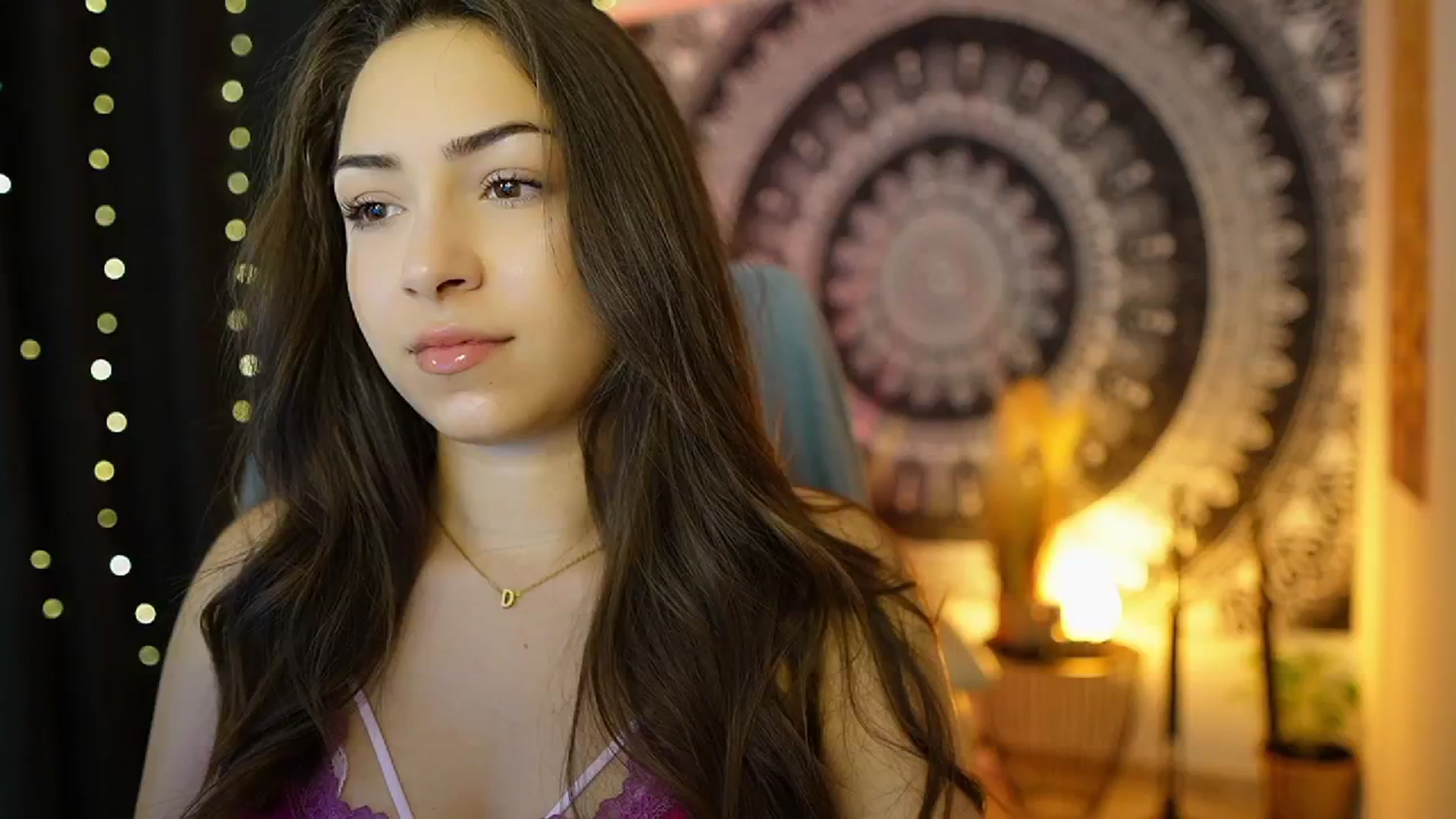 Gallery image thumbnail from Briar__Rose's myfreecams stream on, 06/27/2024, 15:01 image 18 of 20