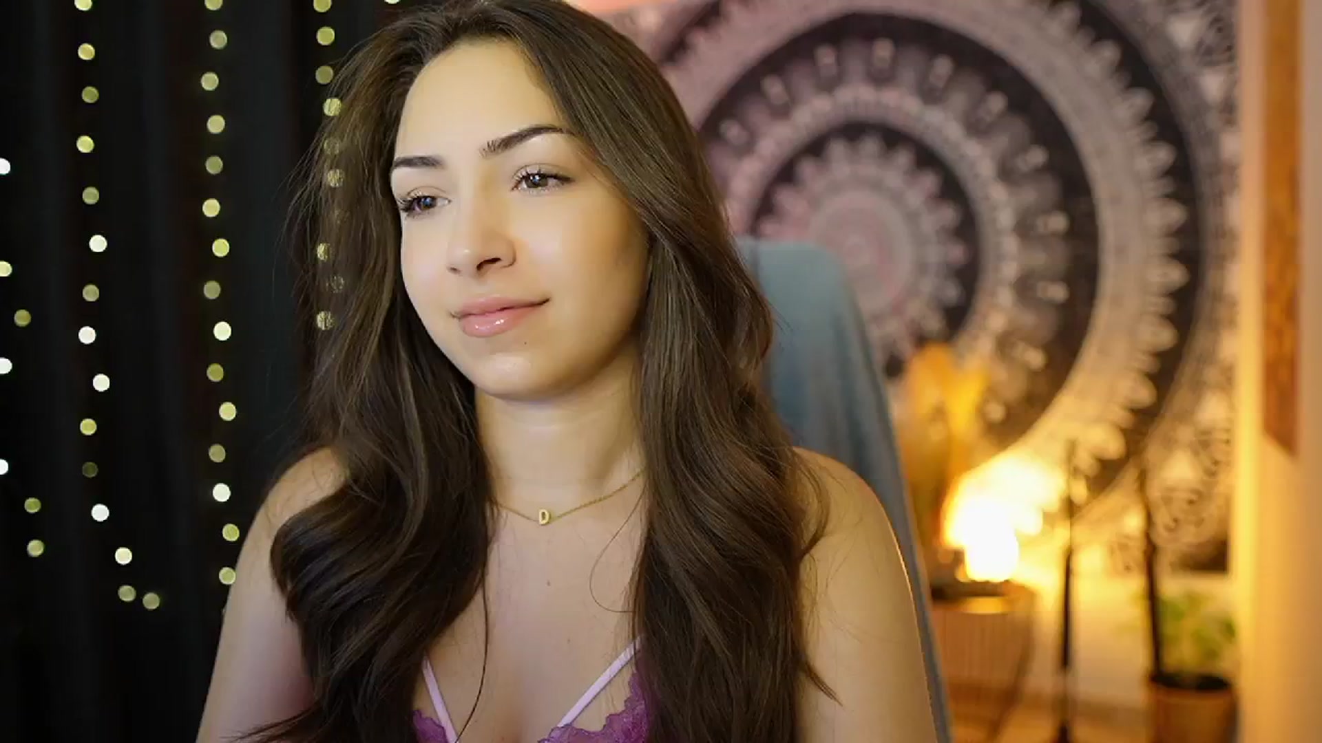 Gallery image thumbnail from Briar__Rose's myfreecams stream on, 06/27/2024, 16:56 image 15 of 20