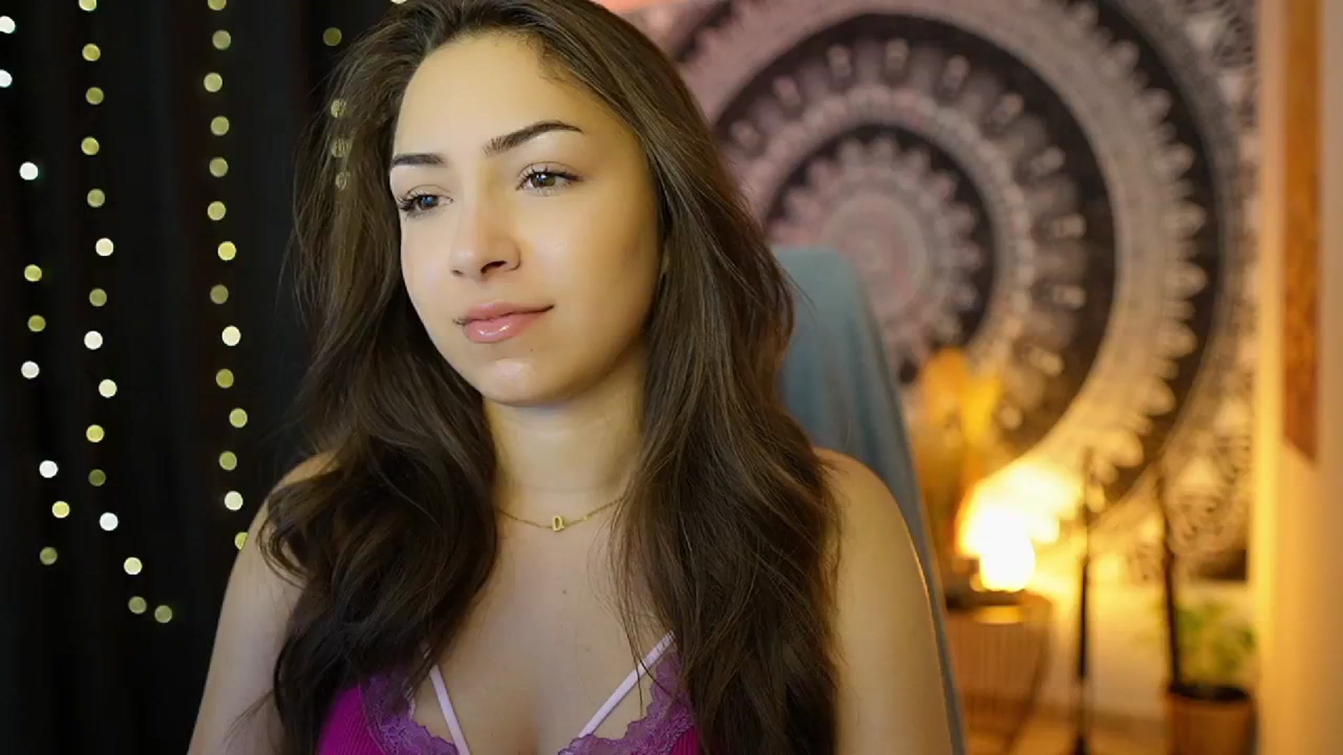 Gallery image thumbnail from Briar__Rose's myfreecams stream on, 06/27/2024, 16:56 image 8 of 20