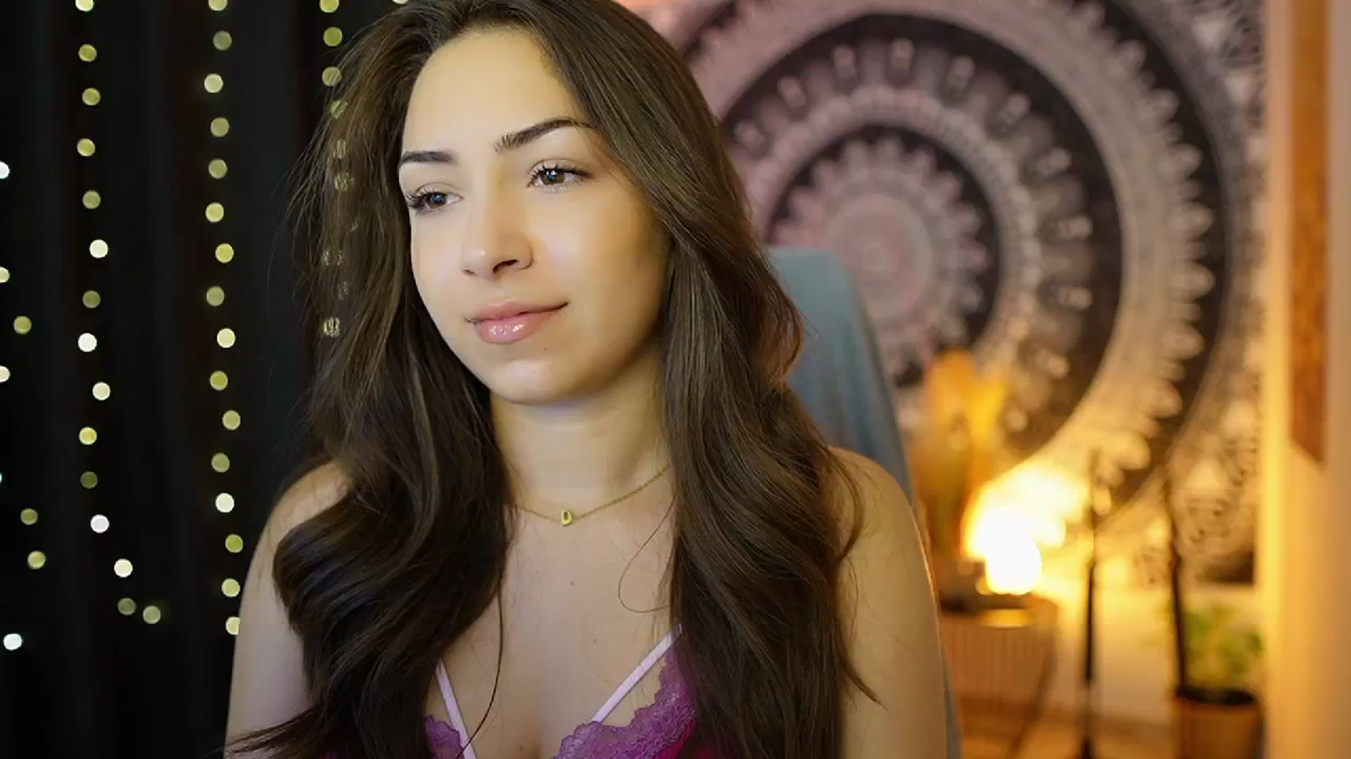 Gallery image thumbnail from Briar__Rose's myfreecams stream on, 06/27/2024, 16:56 image 17 of 20