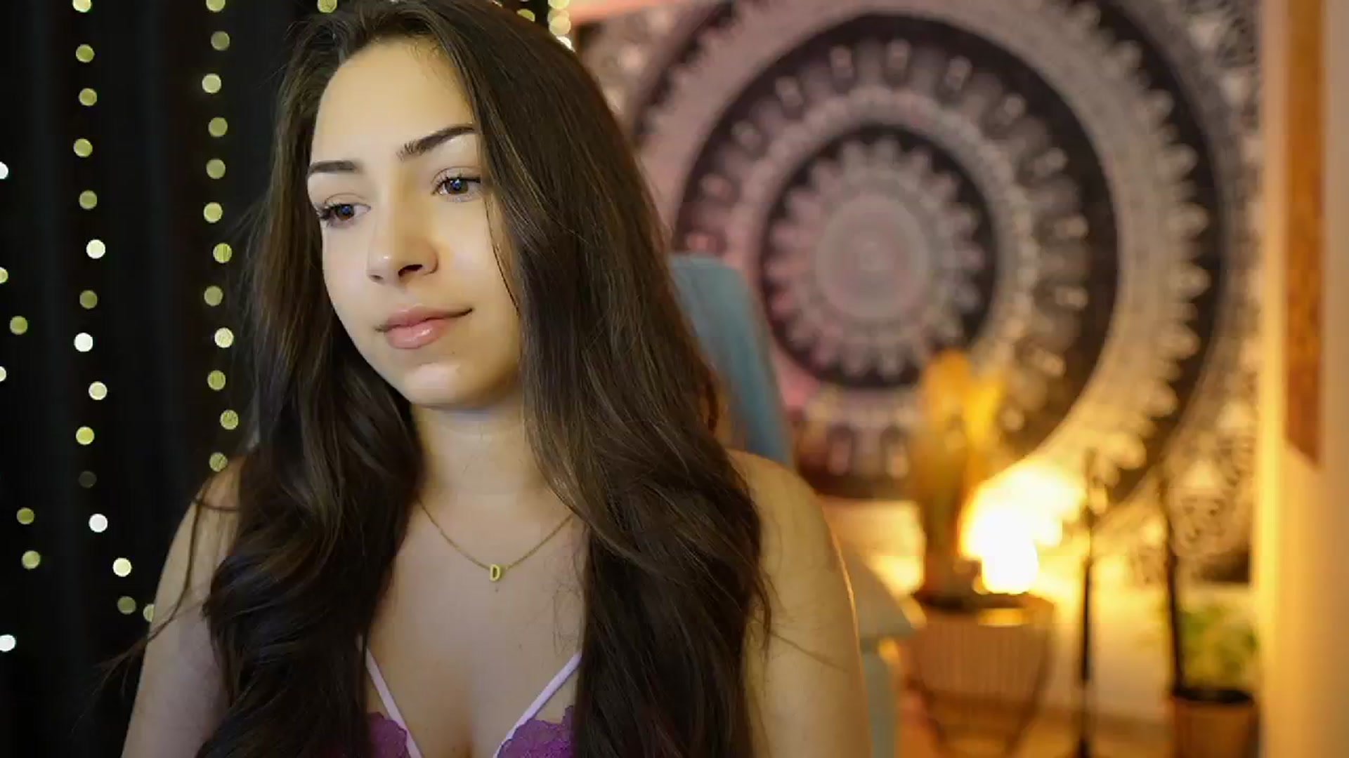 Gallery image thumbnail from Briar__Rose's myfreecams stream on, 06/27/2024, 17:53 image 3 of 20