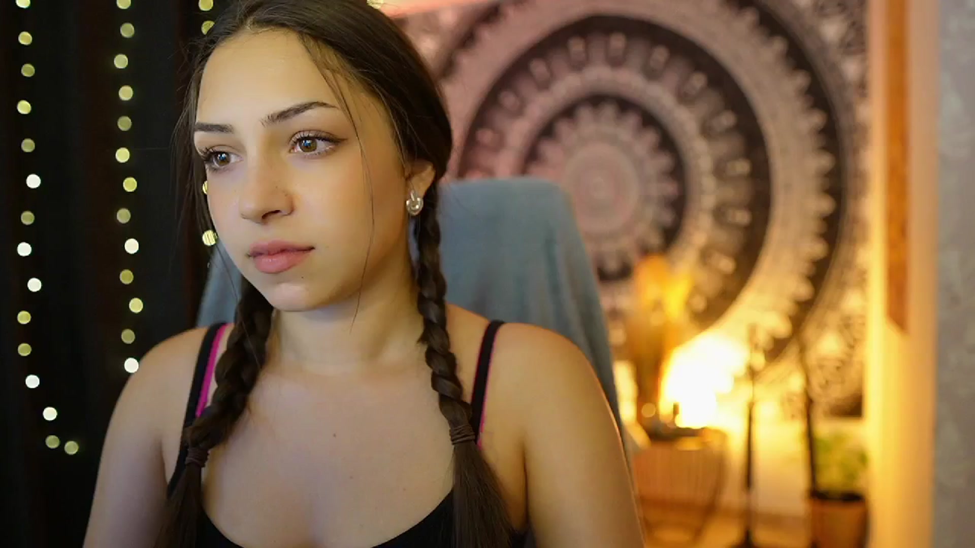 Gallery image thumbnail from Briar__Rose's myfreecams stream on, 07/02/2024, 14:45 image 3 of 20