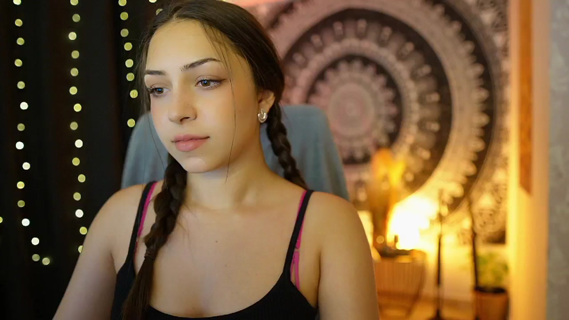 Gallery image thumbnail from Briar__Rose's myfreecams stream on, 07/02/2024, 14:45 image 13 of 20