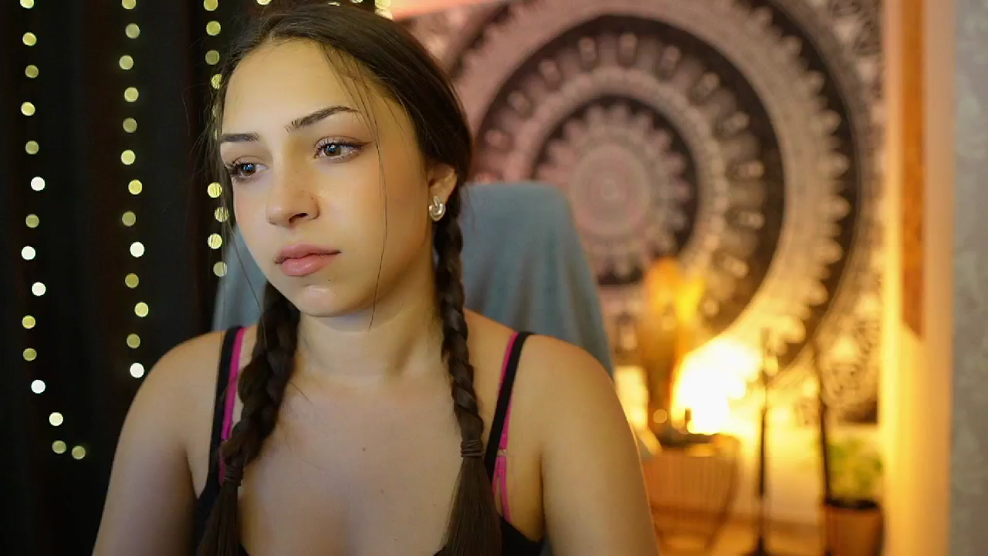Gallery image thumbnail from Briar__Rose's myfreecams stream on, 07/02/2024, 14:45 image 18 of 20