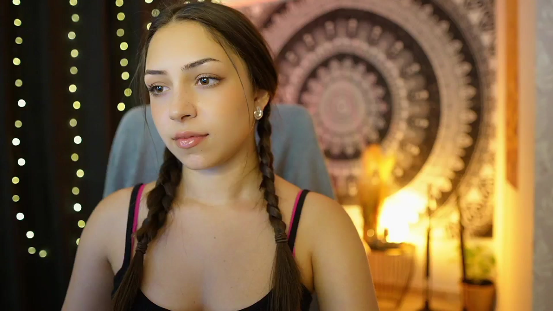 Gallery image thumbnail from Briar__Rose's myfreecams stream on, 07/02/2024, 16:37 image 13 of 20