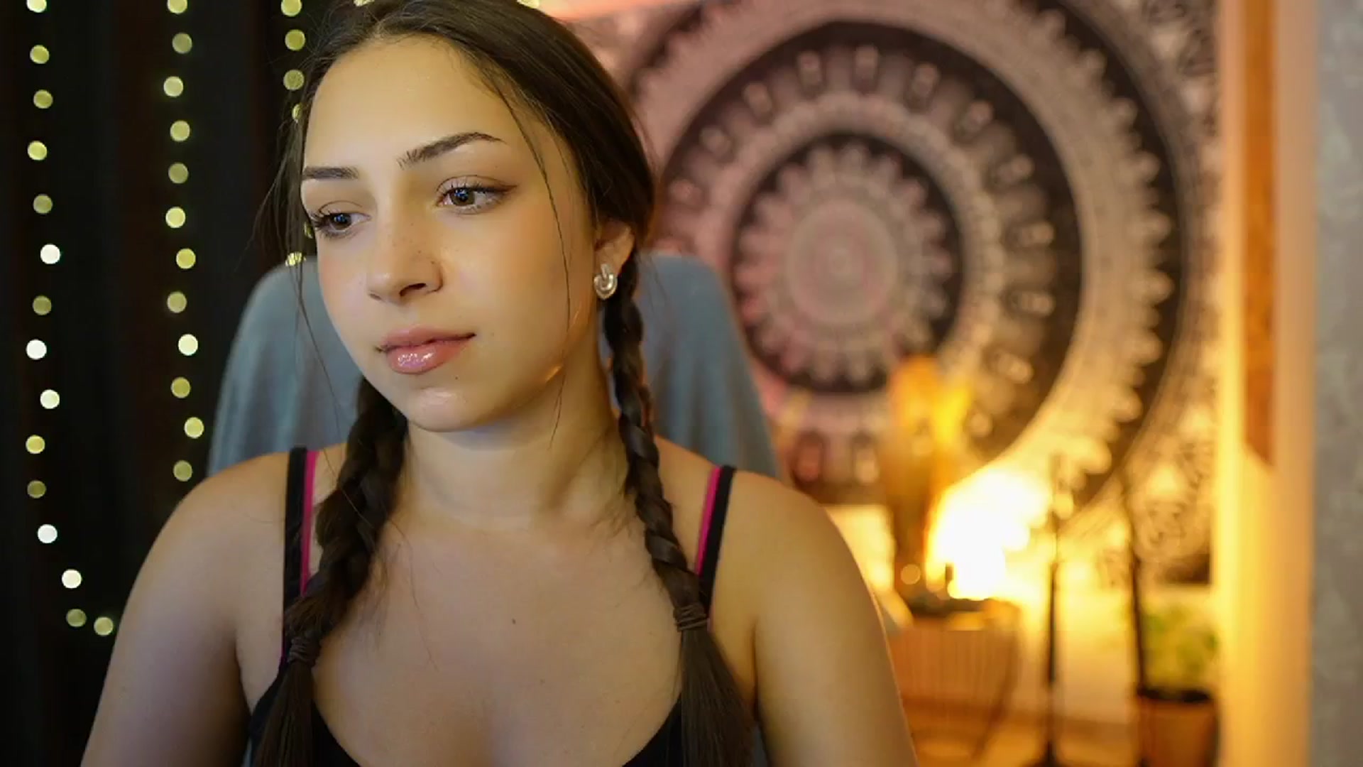 Gallery image thumbnail from Briar__Rose's myfreecams stream on, 07/02/2024, 16:37 image 11 of 20
