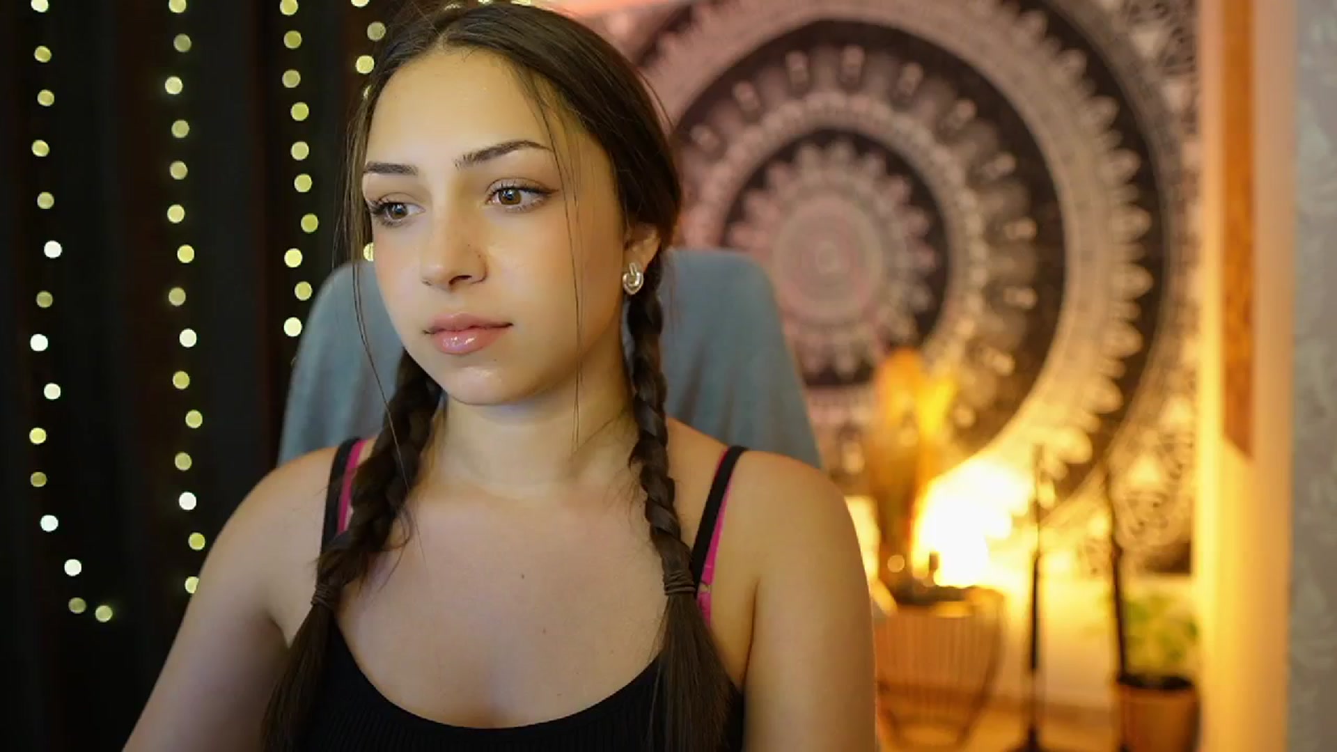 Gallery image thumbnail from Briar__Rose's myfreecams stream on, 07/02/2024, 16:37 image 20 of 20